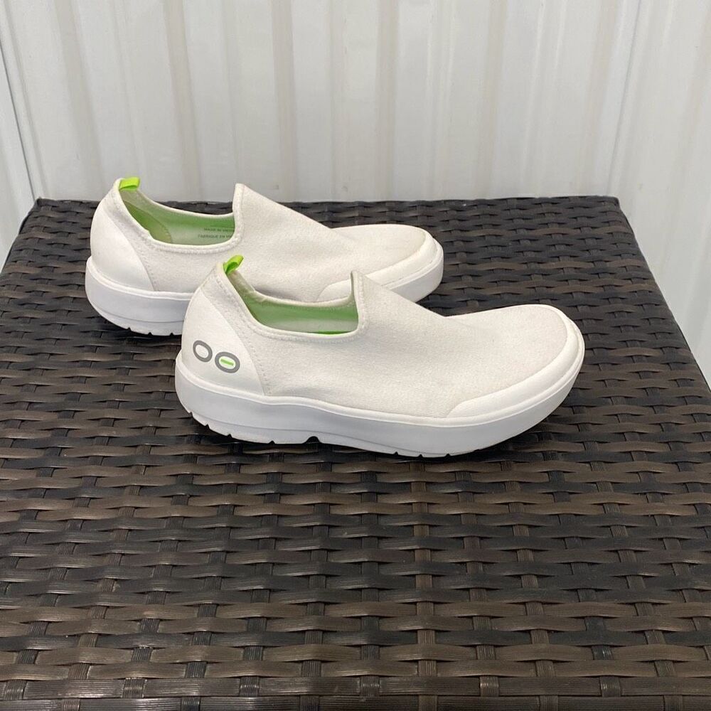 Oofos Sneakers women’s size 7